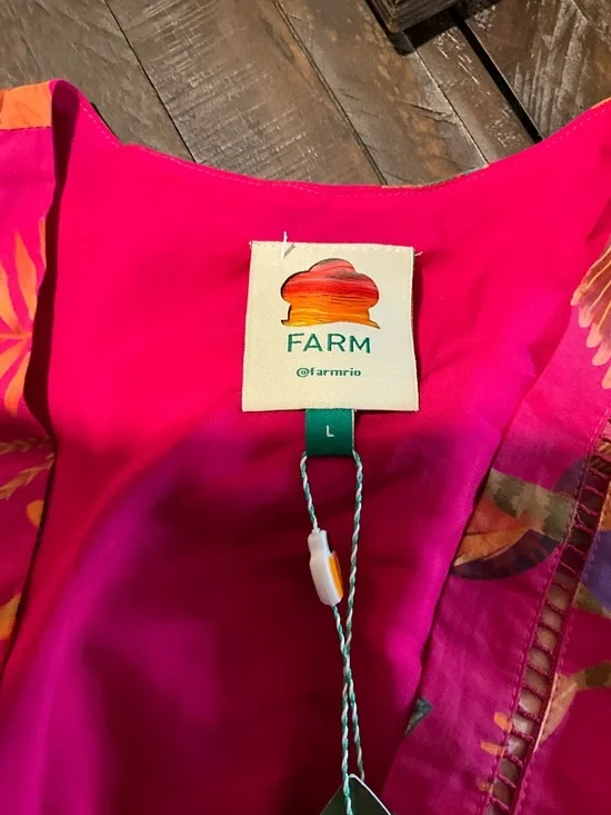 Farm Rio Macaw Romper Size L - Picture 7 of 10